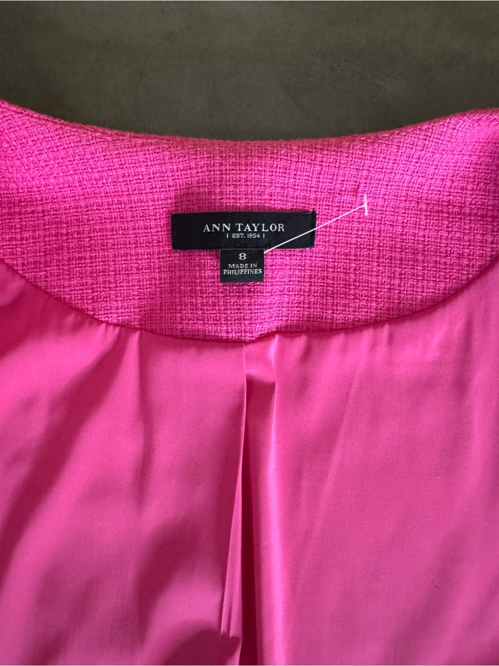 Ann Taylor Textured Blazer in Vibrant Hot Pink - Picture 10 of 11